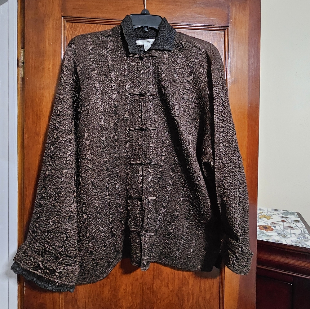 WD.NY Woman Brown Long Sleeve Crinkle Jacket Size 1X